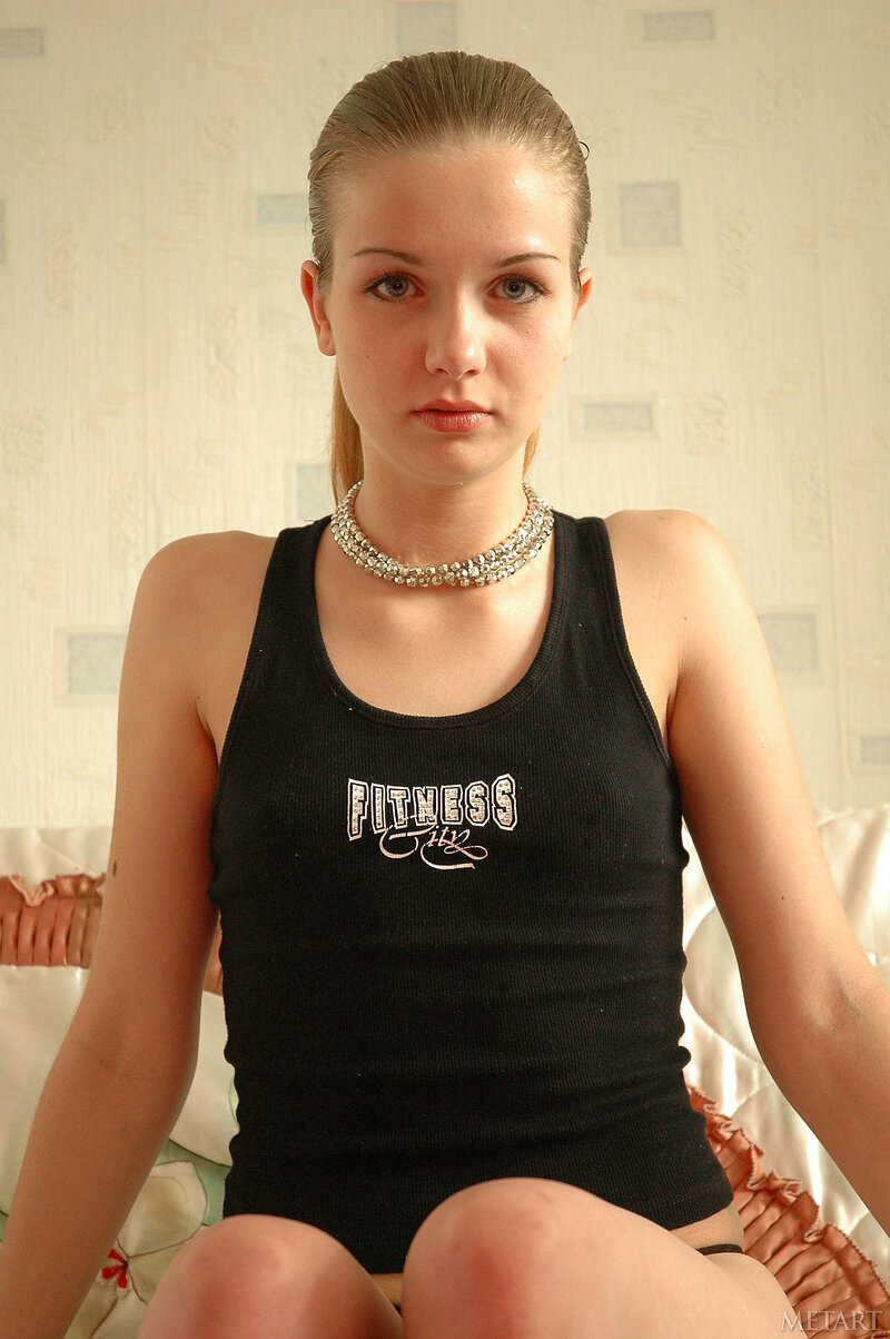 Оксана, 37 лет, 1 размер груди